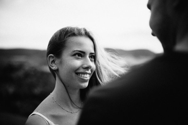 Schwarz-weiß Paarbilder