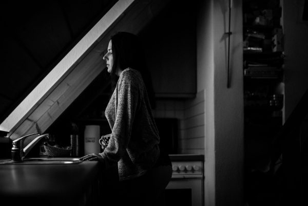 schwarz-weiß Boudoir Foto